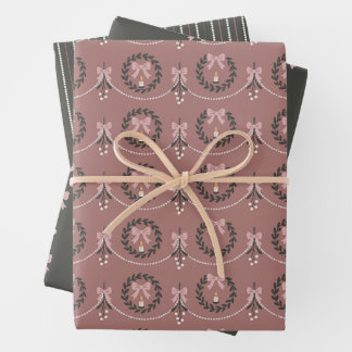 Pink Victorian Mistletoe and Wreath Gift Wrap