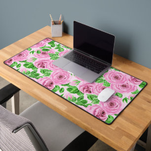 Pink watercolor roses with leaves and buds patter desk mat