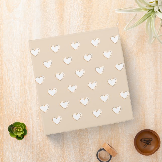 Pink White Beige Cute Simple Heart Pattern Binder (In Situ)