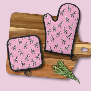 Pink Zebra pattern Oven Mitt & Pot Holder Set