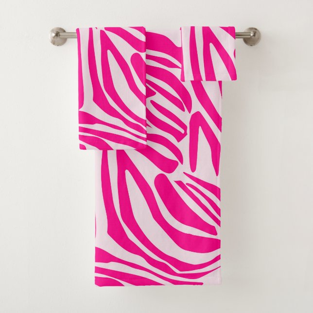 Pink zebra print bath towel set (Insitu)