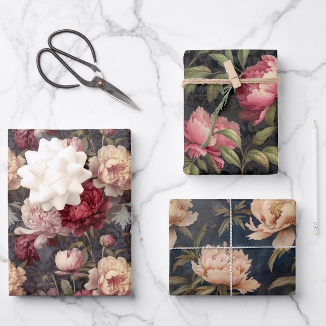 Pionies enveloppant du papier (Recto)