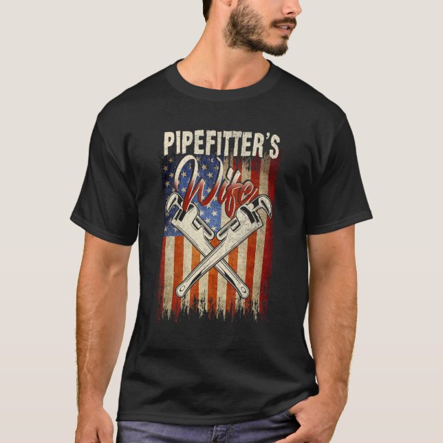 Pipefitters Wife Pride Patriotic Distressed Americ T-Shirt (Front)