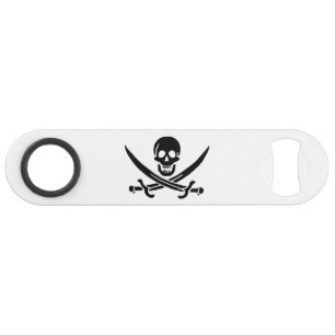 Pirate Flag Skull Crossed Swords Bar Key