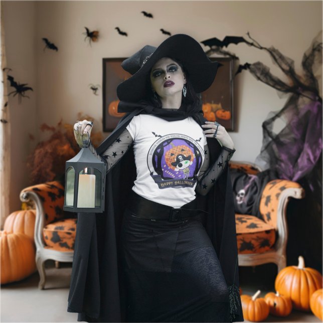 Pirate skeleton cat T-Shirt (A woman wearing a witch costume wears the Pirate skeleton cat T-shirt.)