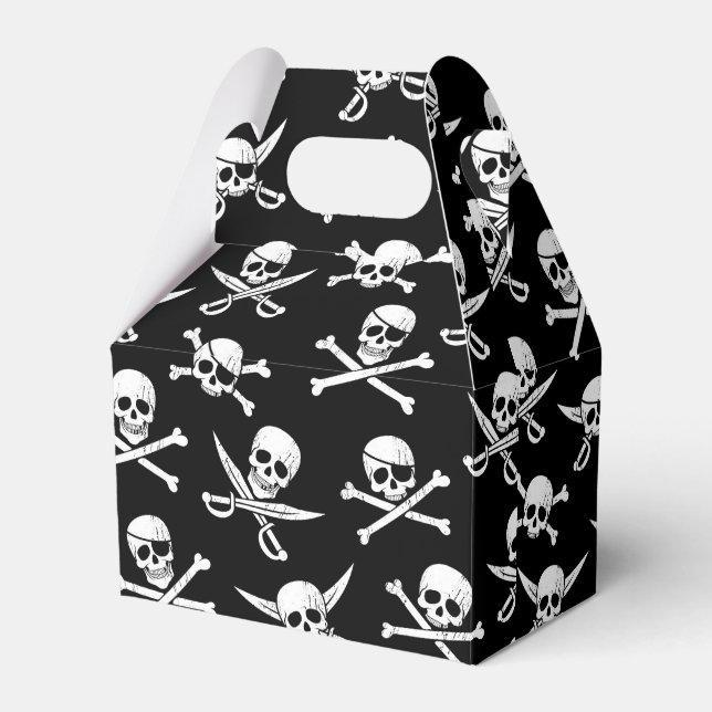 Pirate Skull and bones Favor Box (Front Side)