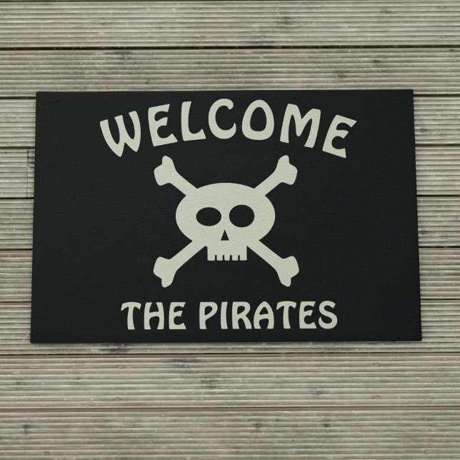Pirate Skull and Crossbones Family Welcome  Doormat (Suitable to welcome all scallywags to your good ship, add your family name and hoist yer flag)
