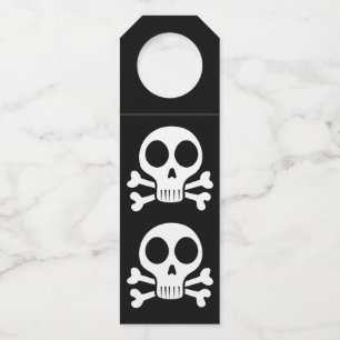 Pirate Skull Design Bottle Tag