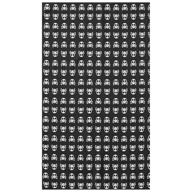 Pirate Skull Design Tablecloth (Front)