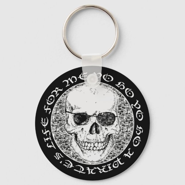 pirate skull keychain (Front)
