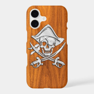 Pirate souriant sur la plaque de teck