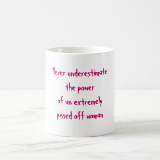 Pissée tasse de femme