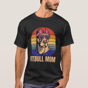 Pitbull Mom Love Pitbulls Cute Pit Bull Dog Breed  T-Shirt