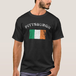 PITTSBURGH PENNSYLVANIA Irish American Flag Badge T-Shirt