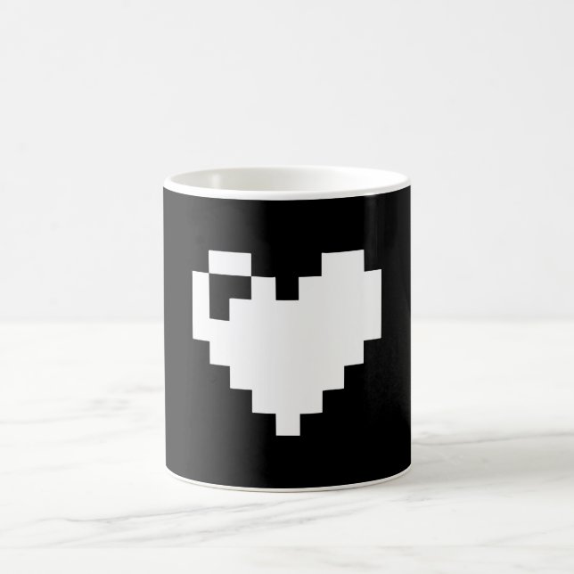 Pixel Heart 8 bits Coffee Mug (Center)