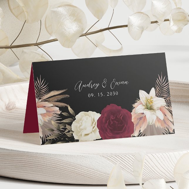 Placement Carte de table de mariage à fleurs noires de Bourg (Créateur téléchargé)