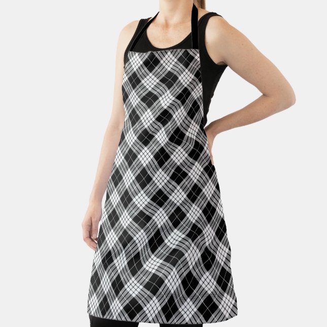 Plaid Apron (Insitu)