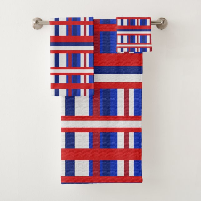 Plaid en rouge, blanc et bleu (En situation)