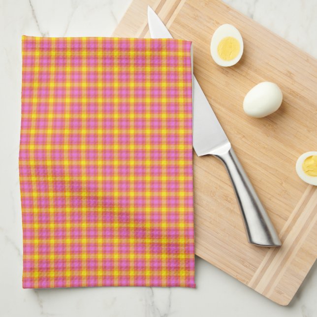 Plaid Kitchen Towel (Quarter Fold)