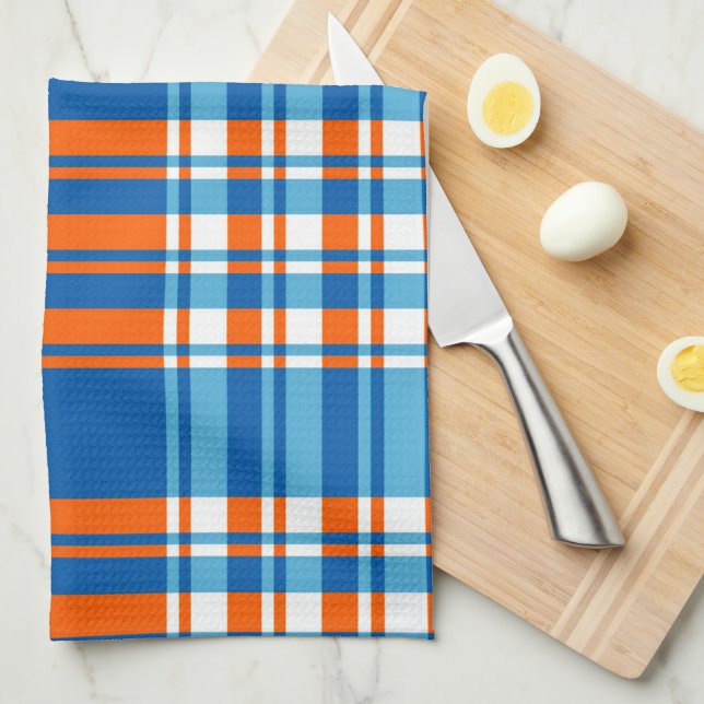 Plaid Kitchen Towel (Quarter Fold)
