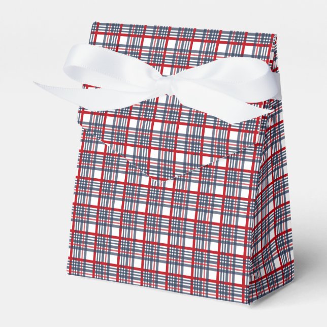 Plaid pattern favor box (Front Side)