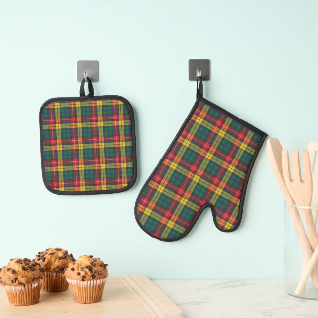Plaid Rustic Colourful Red Yellow Buchanan Tartan Oven Mitt & Pot Holder Set (Insitu(Hanging))