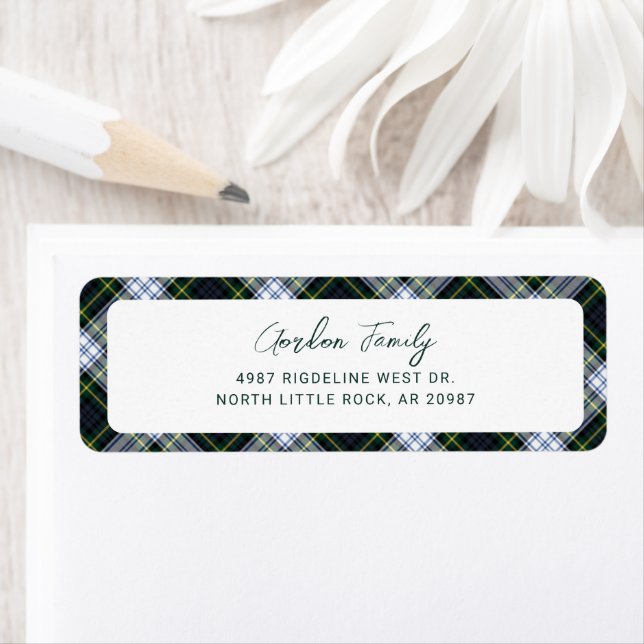 Plaid Rustic Gordon Tartan Script Return Address (En situation)