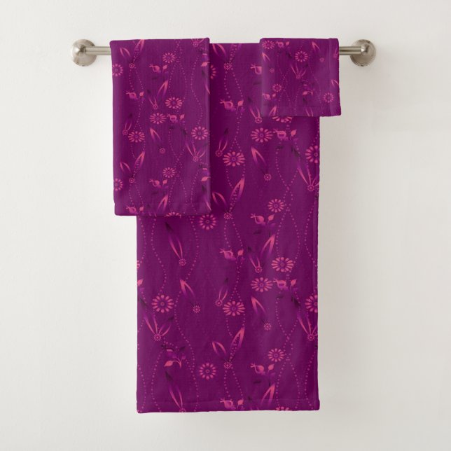 Plain floral pattern retro burgundy bath towel set (Insitu)