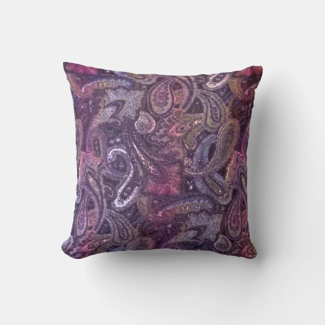 Plain Paisley 3 Throw Pillow (Front)