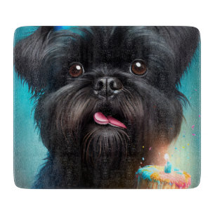 Planche À Découper Affenpinscher célébrant gâteau de ballons d'annive