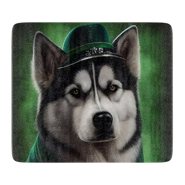 Planche À Découper Alaskan Malamute chien en robe de fête St. Patrick (Devant)
