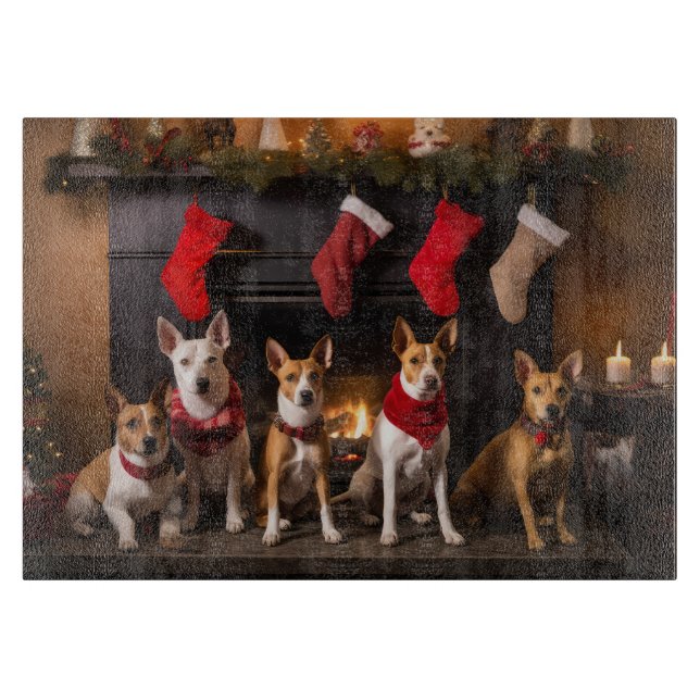 Planche À Découper Basenji au coin du feu Noël (Devant)