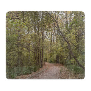 Planche À Découper Chemin forestier d'automne doré