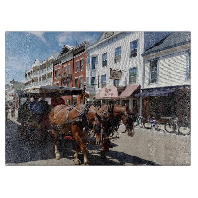 Planche À Découper Cheval et transport sur l'île Mackinac, Michigan (Devant)