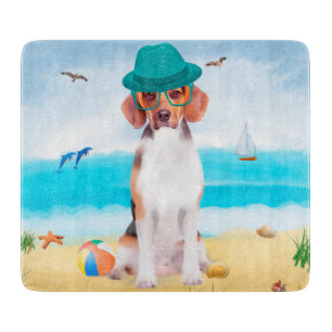 Planche À Découper Chien beagle Sur La Plage