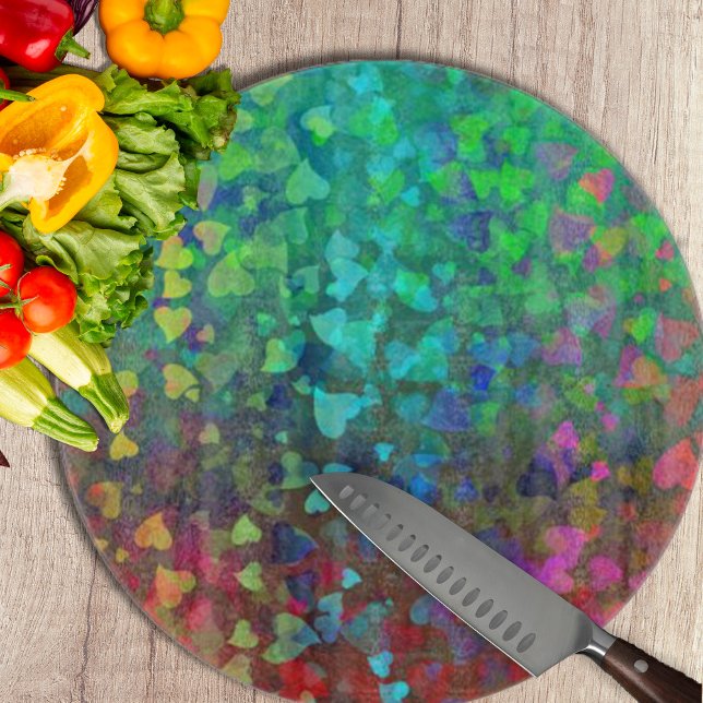 Planche À Découper Coeurs tombants rouge et vert (Falling Hearts Red and Green Cutting Board by Looly Elzayat
)