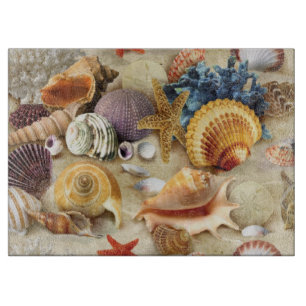 Planche À Découper Coques de mer sur la plage