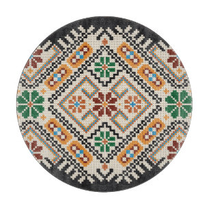 Planche À Découper Crochet ukrainien : Motif artisanal ethnique.