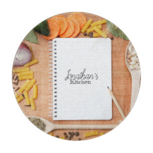 Planche À Découper Dans la table de coupe ronde de la cuisine