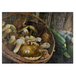 Planche À Découper D'automne de nourriture toujours la vie