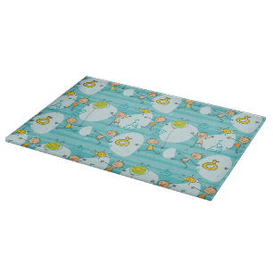Planche À Découper Enfants mignons jouant sur le motif de plage