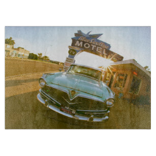 Planche À Découper Fameux motel Blue Swallow sur la route 66
