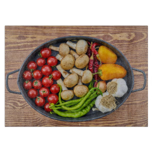 Planche À Découper Graphisme de plat en casserole de légumes avec eff