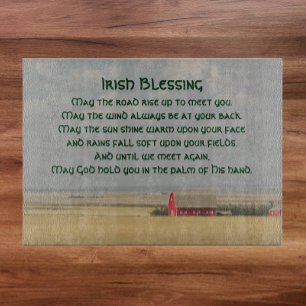Planche À Découper Les champs traditionnels irlandais de blé d'or