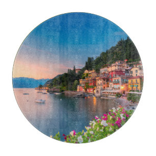 Planche À Découper Littoral   Varenna, Lombardie, Italie