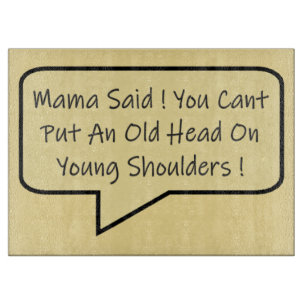 PLANCHE À DÉCOUPER MAMA EST UNE FEMME SAGE TYPE DE MESSAGE GRAPHIQUE