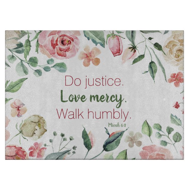 Planche À Découper Micah 6:8 Aquarelle rose (Devant)