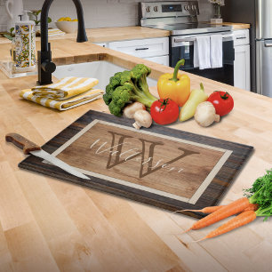 Planche À Découper Monogramme en bois rustique