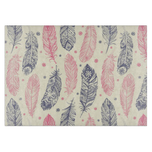 Planche À Découper Motif Ethnique De Plumes Rose Et Violet