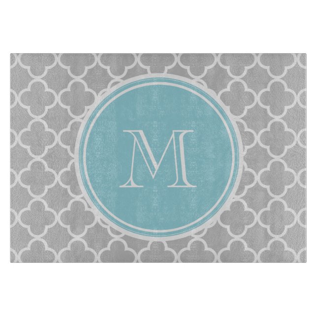 Planche À Découper Motif gris de Quatrefoil, monogramme bleu (Devant)